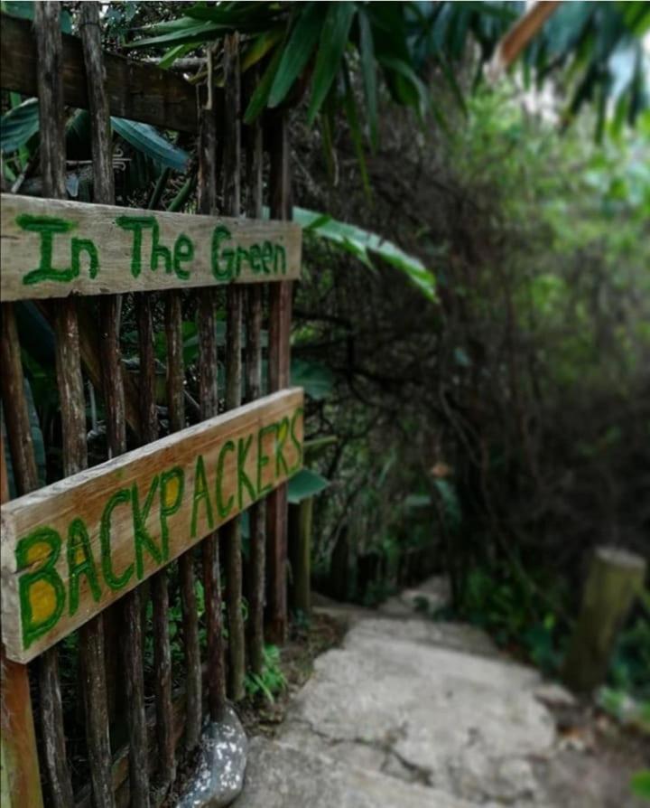 In The Green Backpackers Morgan Bay Zewnętrze zdjęcie